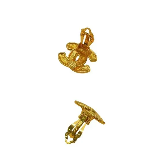 Chanel Matelassé Coco Mark Gold Metal Earrings - Picture 7 of 13